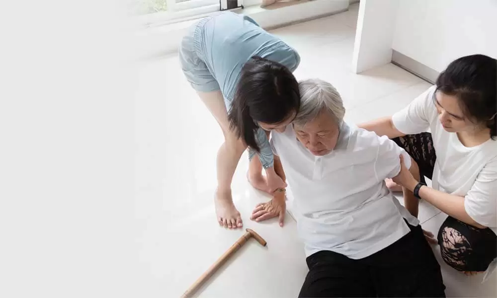 ปกใน ความบกพร่องทางการได้ยิน กับ