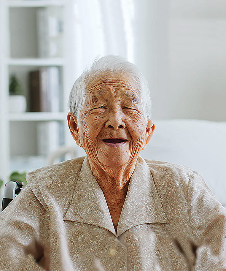 คุณยายตรวจการได้ยินถึงบ้าน hearing at home