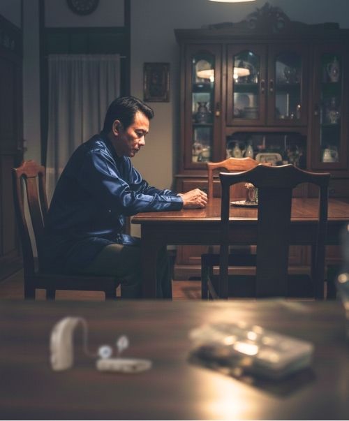 เครื่องช่วยฟัง ไม่มีคนช่วยดูแล