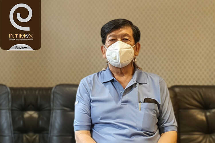 ผู้ใช้เครื่องช่วยฟัง ดร สมโพธิ์ วิวิธเกยูรวงศ์